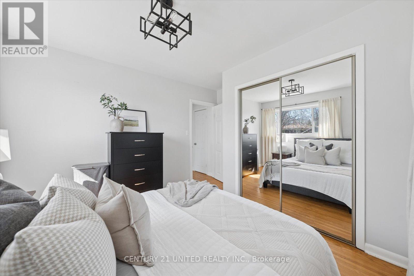 1309 Royal Drive, Peterborough (Northcrest Ward 5), Ontario  K9H 6R6 - Photo 18 - X13019466