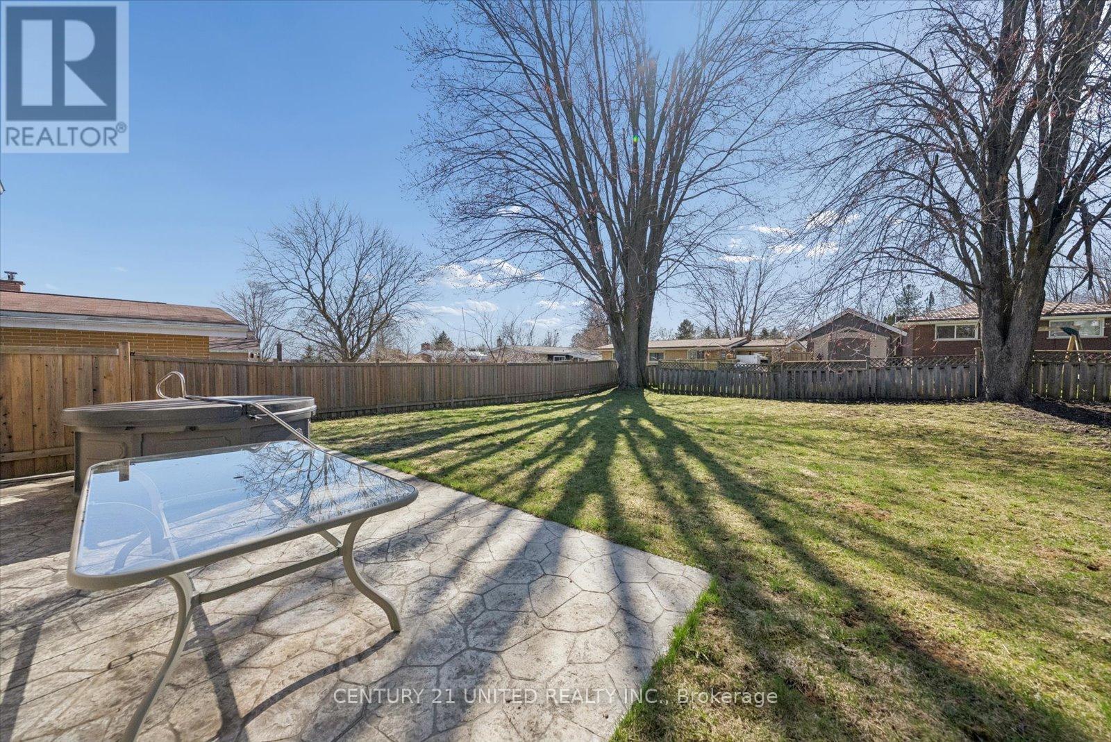 1309 Royal Drive, Peterborough (Northcrest Ward 5), Ontario  K9H 6R6 - Photo 31 - X13019466