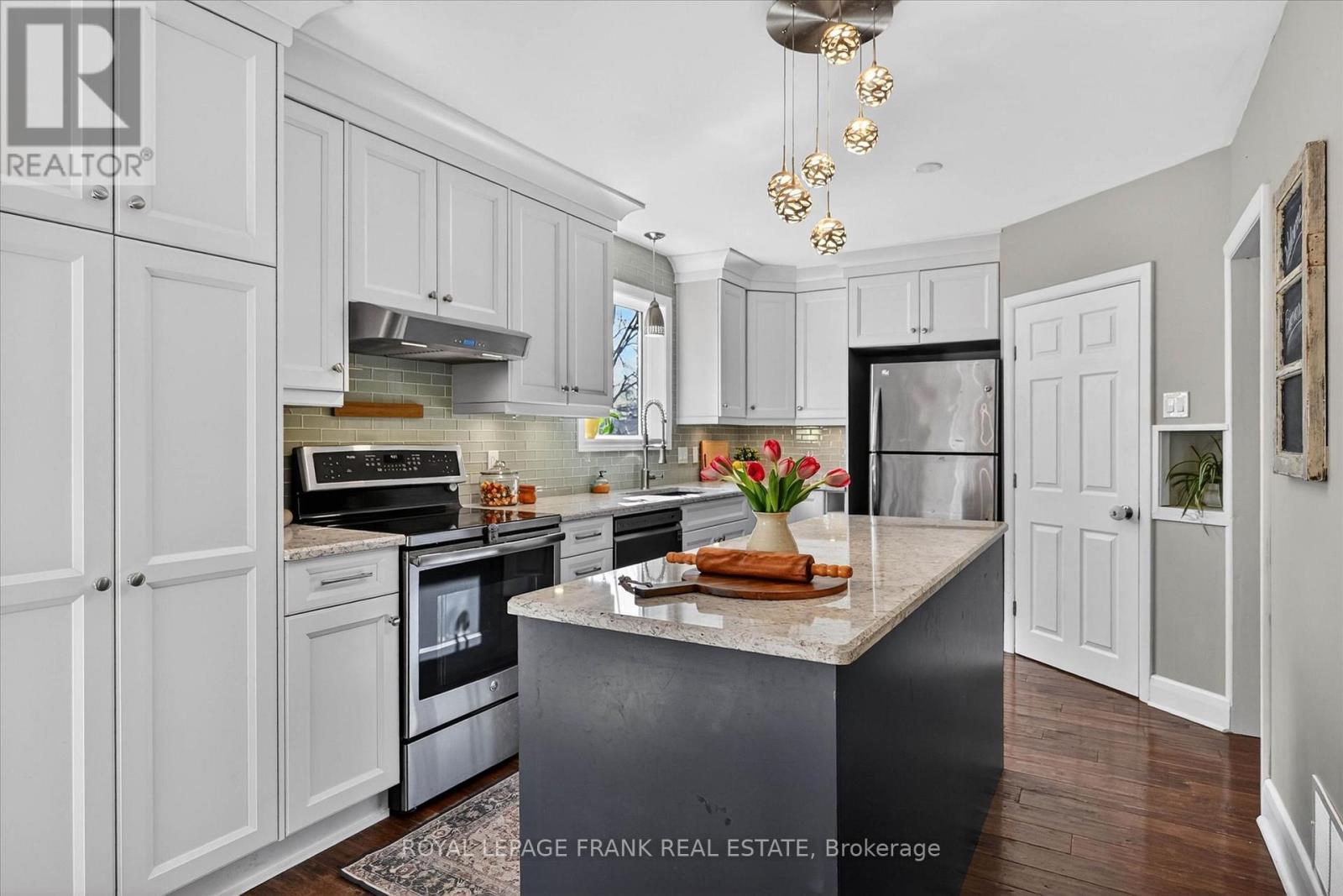 452 Gordon Avenue, Peterborough (Town Ward 3), Ontario  K9J 6G5 - Photo 15 - X13019524