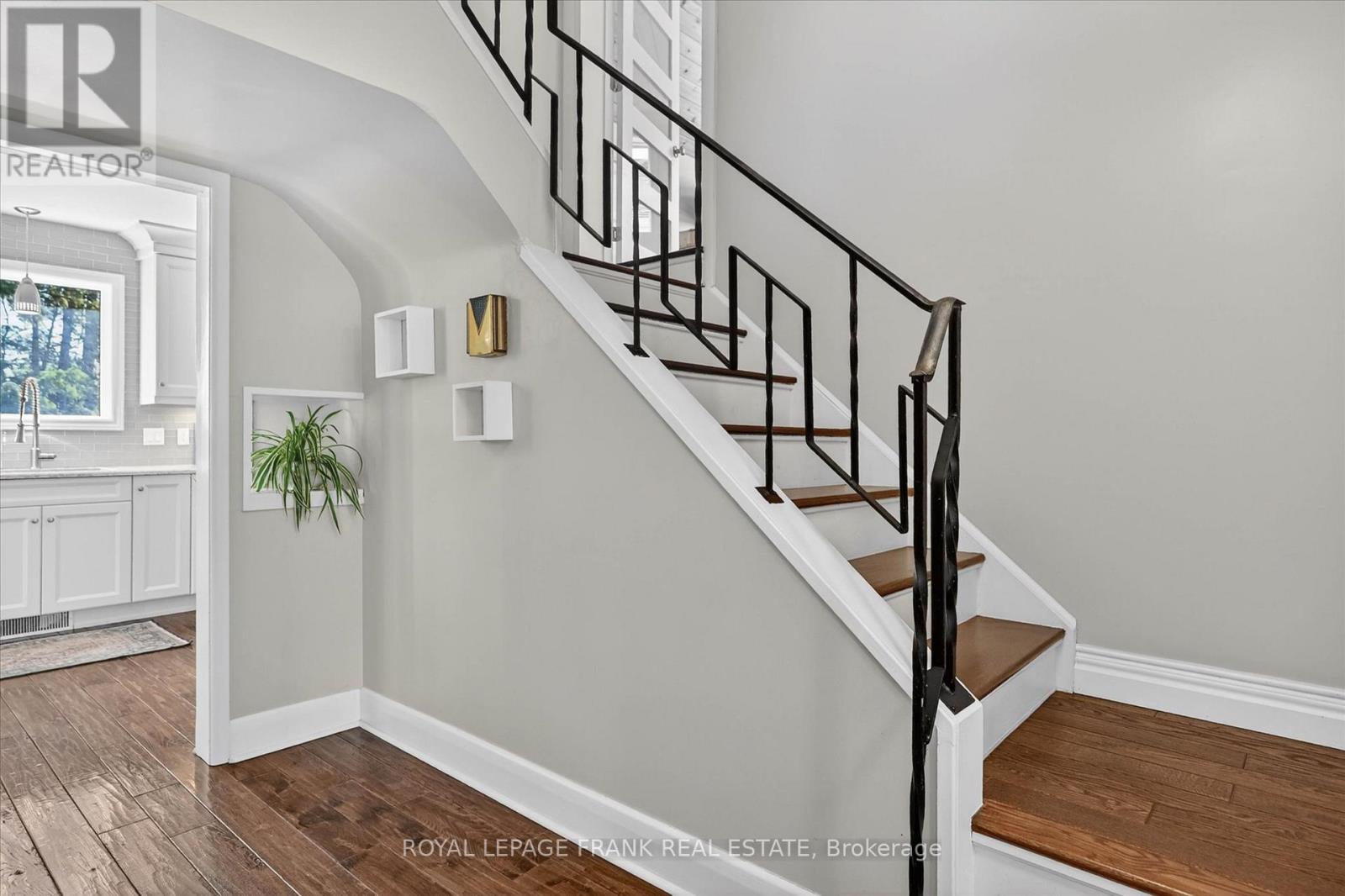 452 Gordon Avenue, Peterborough (Town Ward 3), Ontario  K9J 6G5 - Photo 24 - X13019524