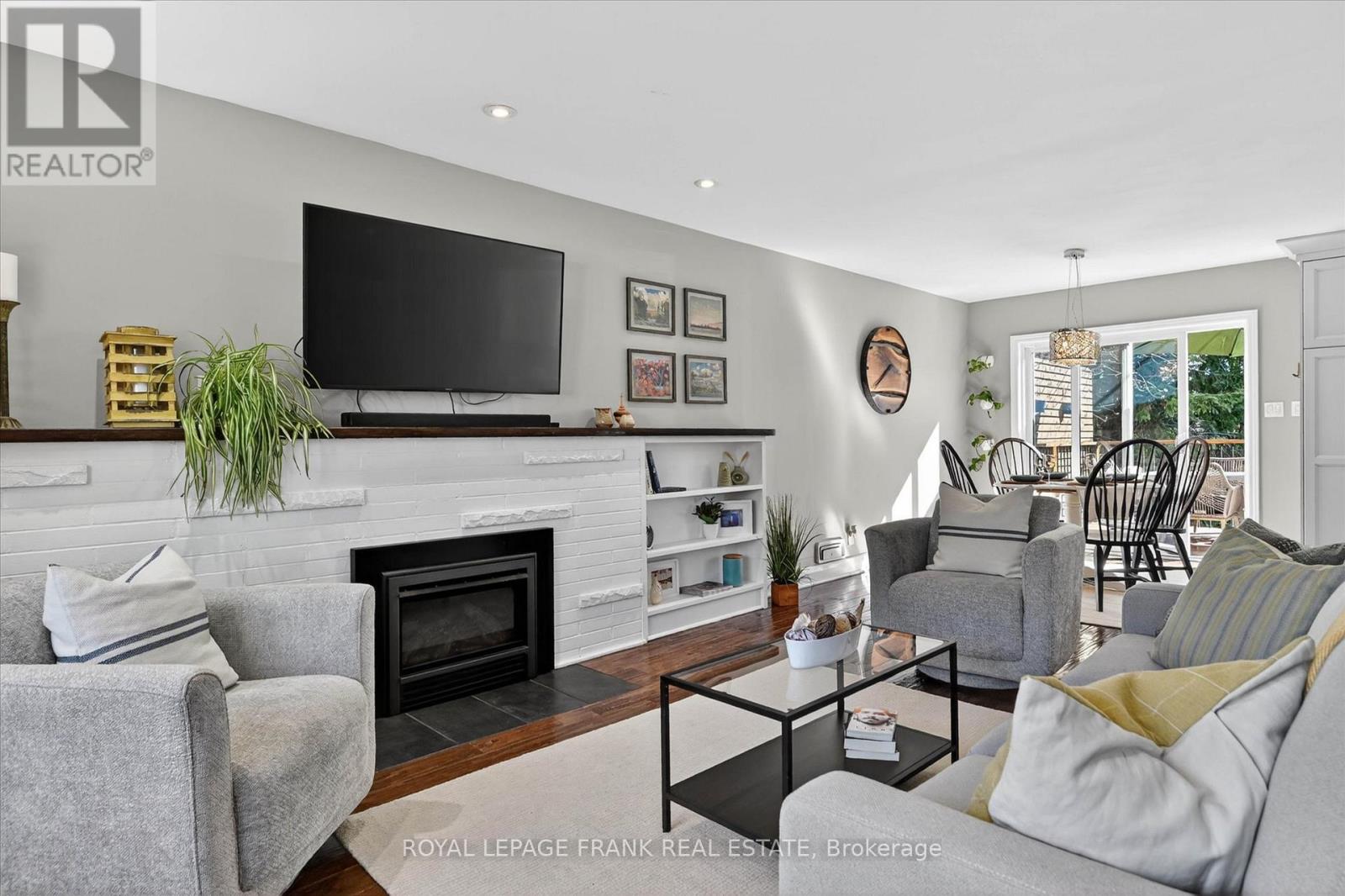 452 Gordon Avenue, Peterborough (Town Ward 3), Ontario  K9J 6G5 - Photo 6 - X13019524