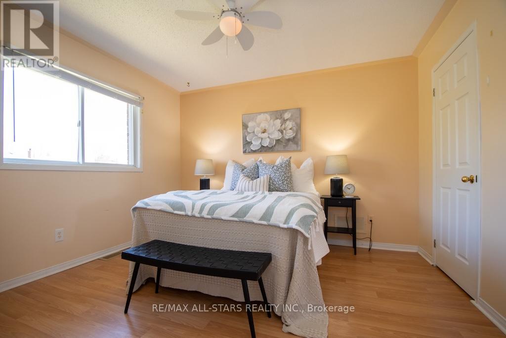 10 O'connell Court, Kawartha Lakes (Lindsay), Ontario  K9V 5Y1 - Photo 18 - X13019892