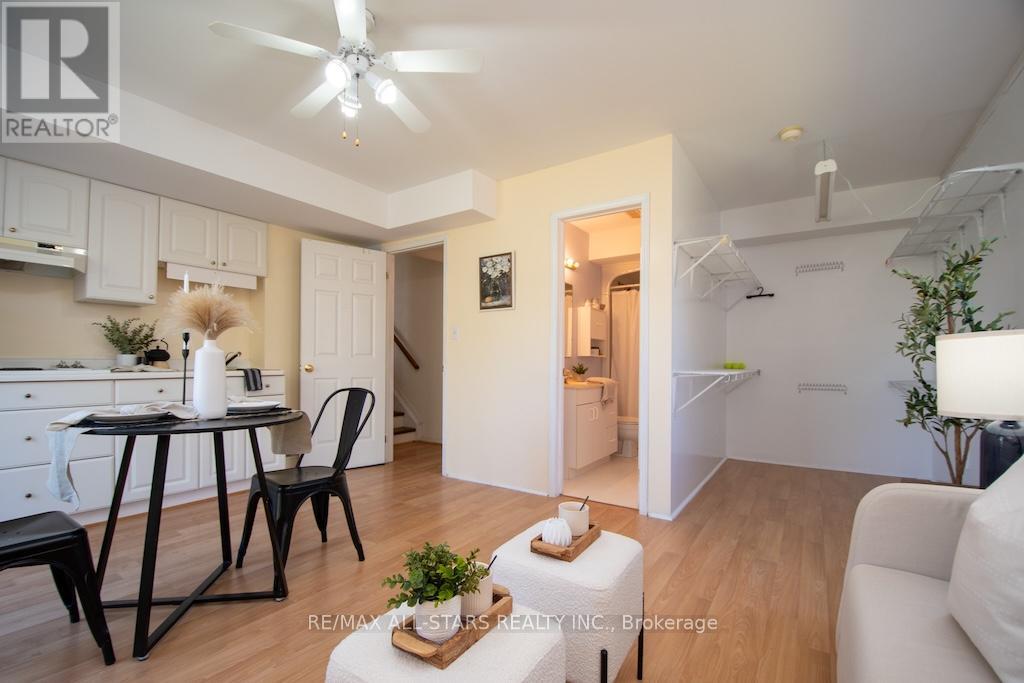 10 O'connell Court, Kawartha Lakes (Lindsay), Ontario  K9V 5Y1 - Photo 31 - X13019892