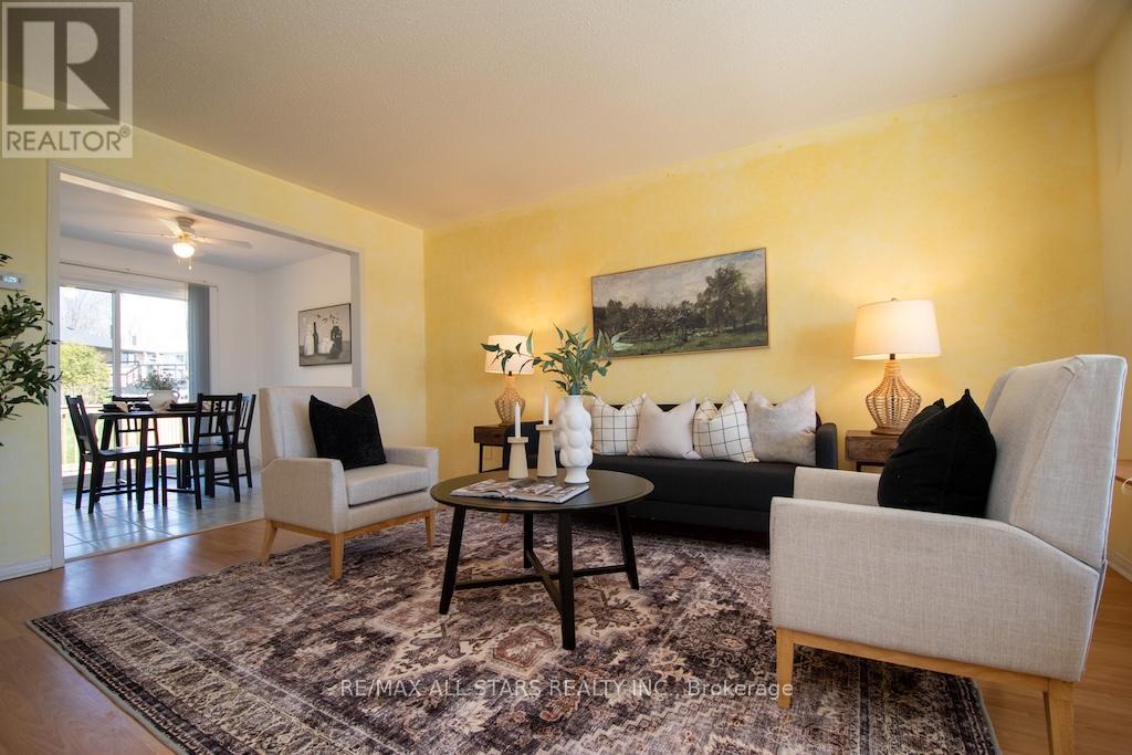 10 O'connell Court, Kawartha Lakes (Lindsay), Ontario  K9V 5Y1 - Photo 6 - X13019892