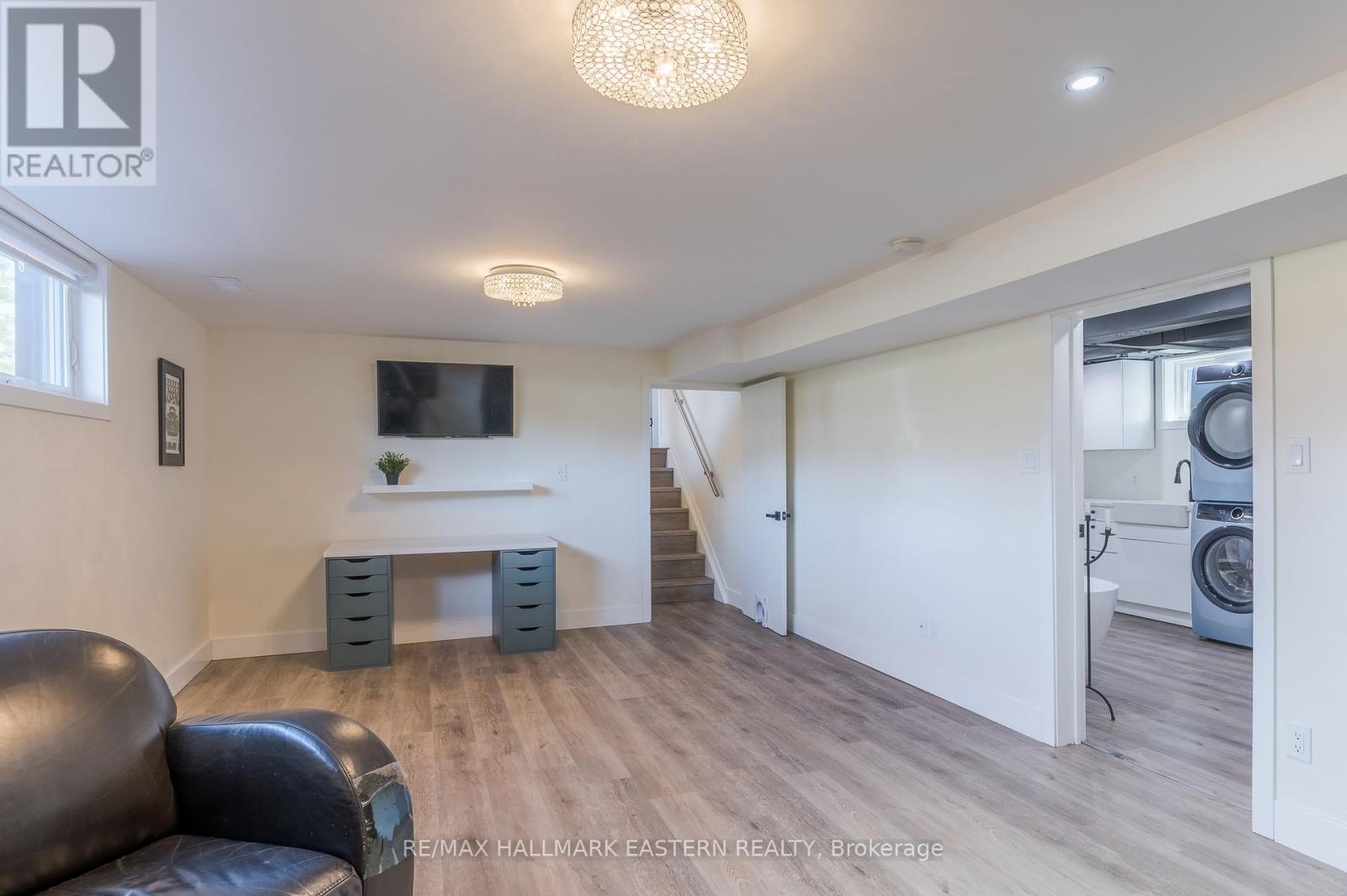 1593 Westbrook Drive, Peterborough (Monaghan Ward 2), Ontario  K9J 6R6 - Photo 36 - X13020488