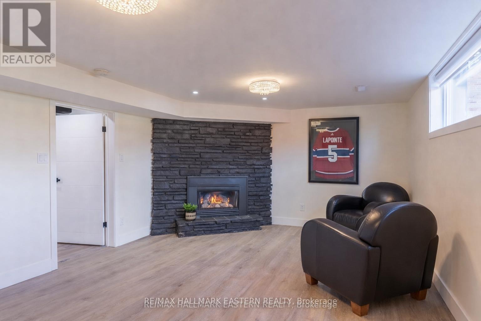 1593 Westbrook Drive, Peterborough (Monaghan Ward 2), Ontario  K9J 6R6 - Photo 38 - X13020488