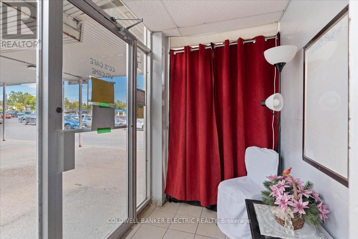 Unit #10 - 833 Chemong Road, Peterborough (Northcrest Ward 5), Ontario  K9H 5Z5 - Photo 6 - X13021600