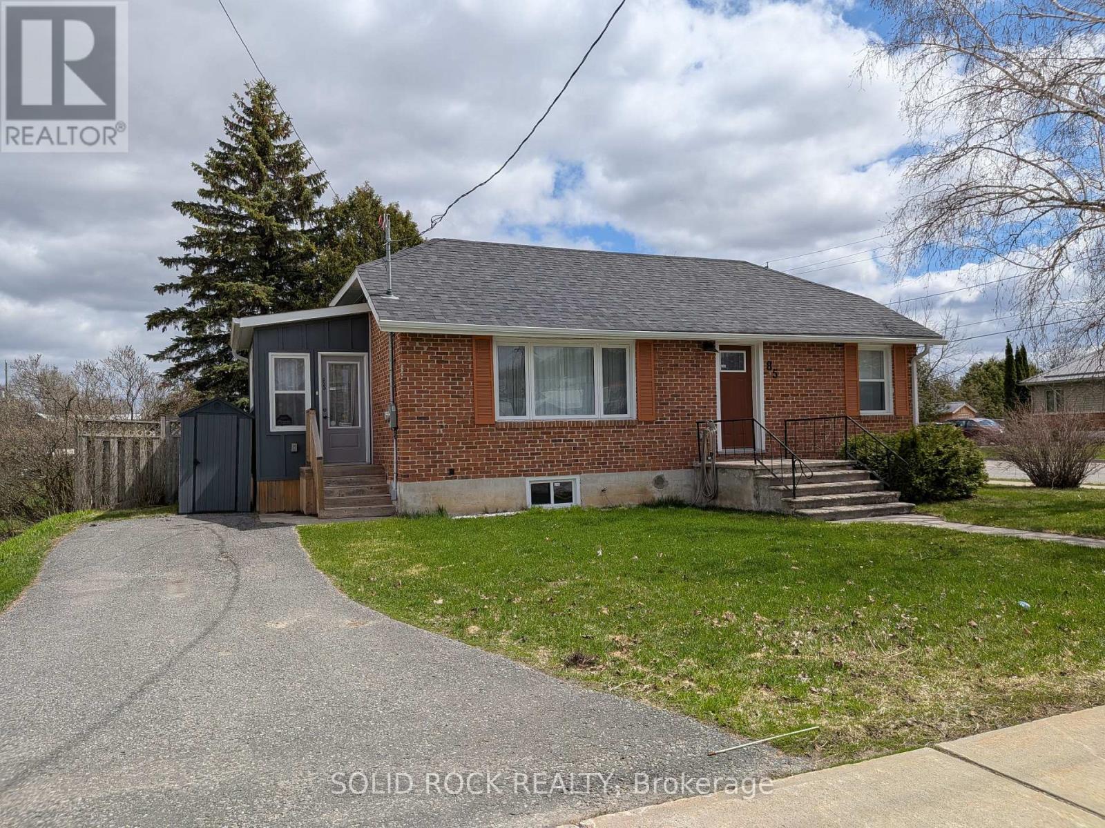 85 Centre Street, Trent Hills (Campbellford), Ontario  K0L 1L0 - Photo 2 - X13023906