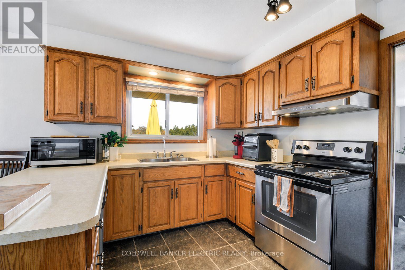 1647 Stenner Road, Douro-Dummer, Ontario  K0L 2H0 - Photo 8 - X13025188