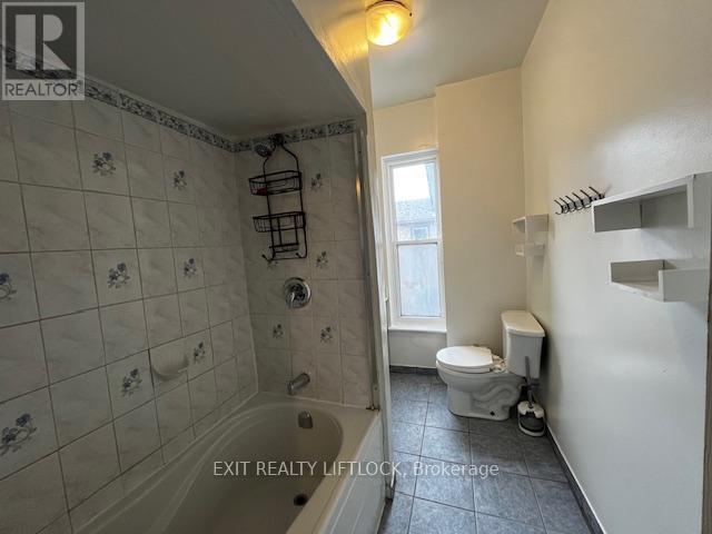 207 Stewart Street, Peterborough (Town Ward 3), Ontario  K9J 3M6 - Photo 7 - X13025322