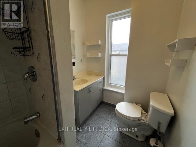 207 Stewart Street, Peterborough (Town Ward 3), Ontario  K9J 3M6 - Photo 8 - X13025322