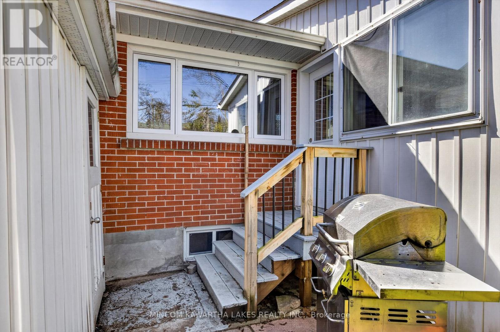 630 Sherbrooke Street, Peterborough (Town Ward 3), Ontario  K9J 2P6 - Photo 45 - X13025472