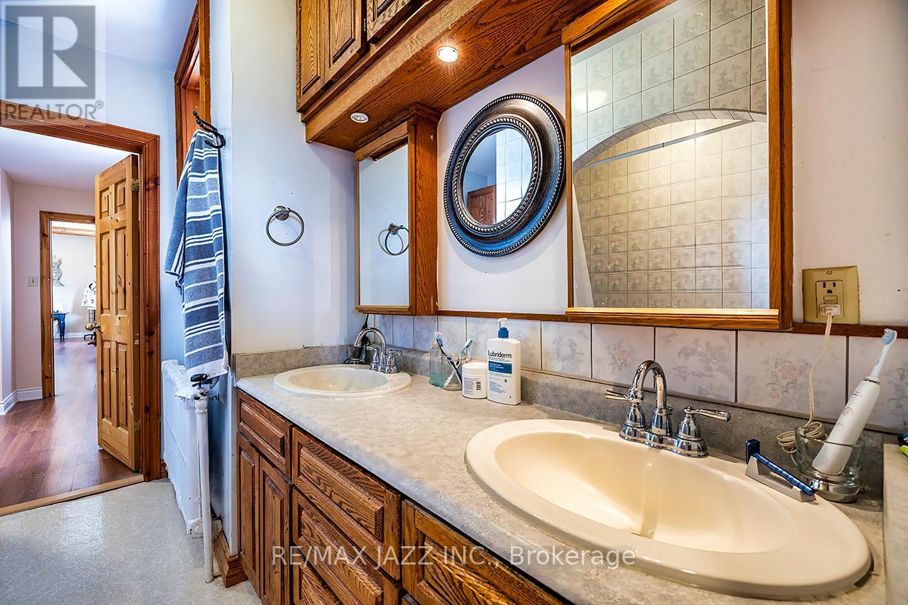 1219 Larmer Line, Cavan Monaghan (Cavan Twp), Ontario  K0L 1V0 - Photo 16 - X13025594