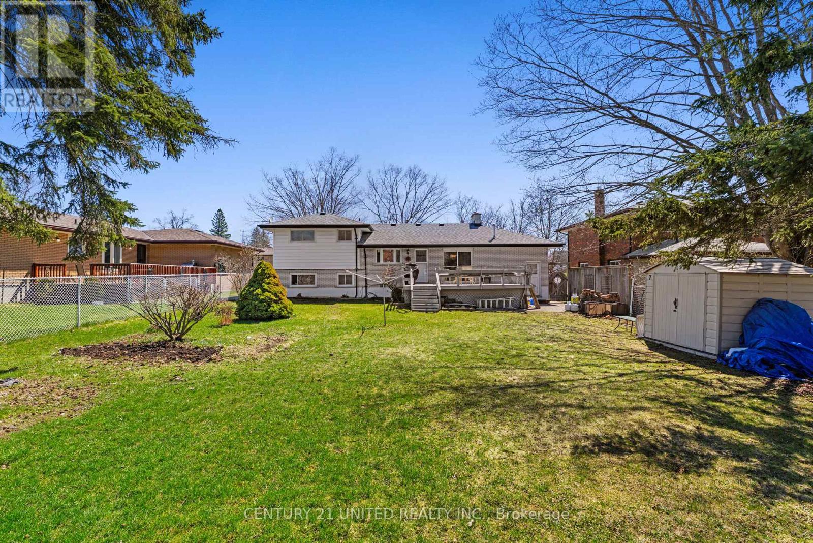 805 Highland Court, Peterborough (Northcrest Ward 5), Ontario  K9H 5K1 - Photo 6 - X13026006