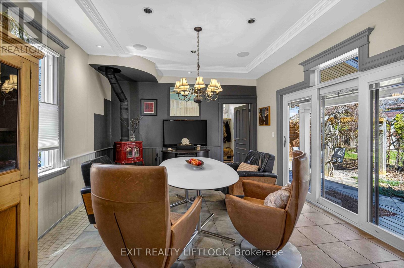 128 Sutherland Place, Peterborough (Ashburnham Ward 4), Ontario  K9H 1J1 - Photo 14 - X13027060