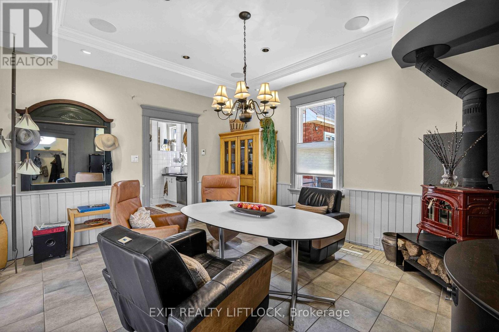 128 Sutherland Place, Peterborough (Ashburnham Ward 4), Ontario  K9H 1J1 - Photo 15 - X13027060