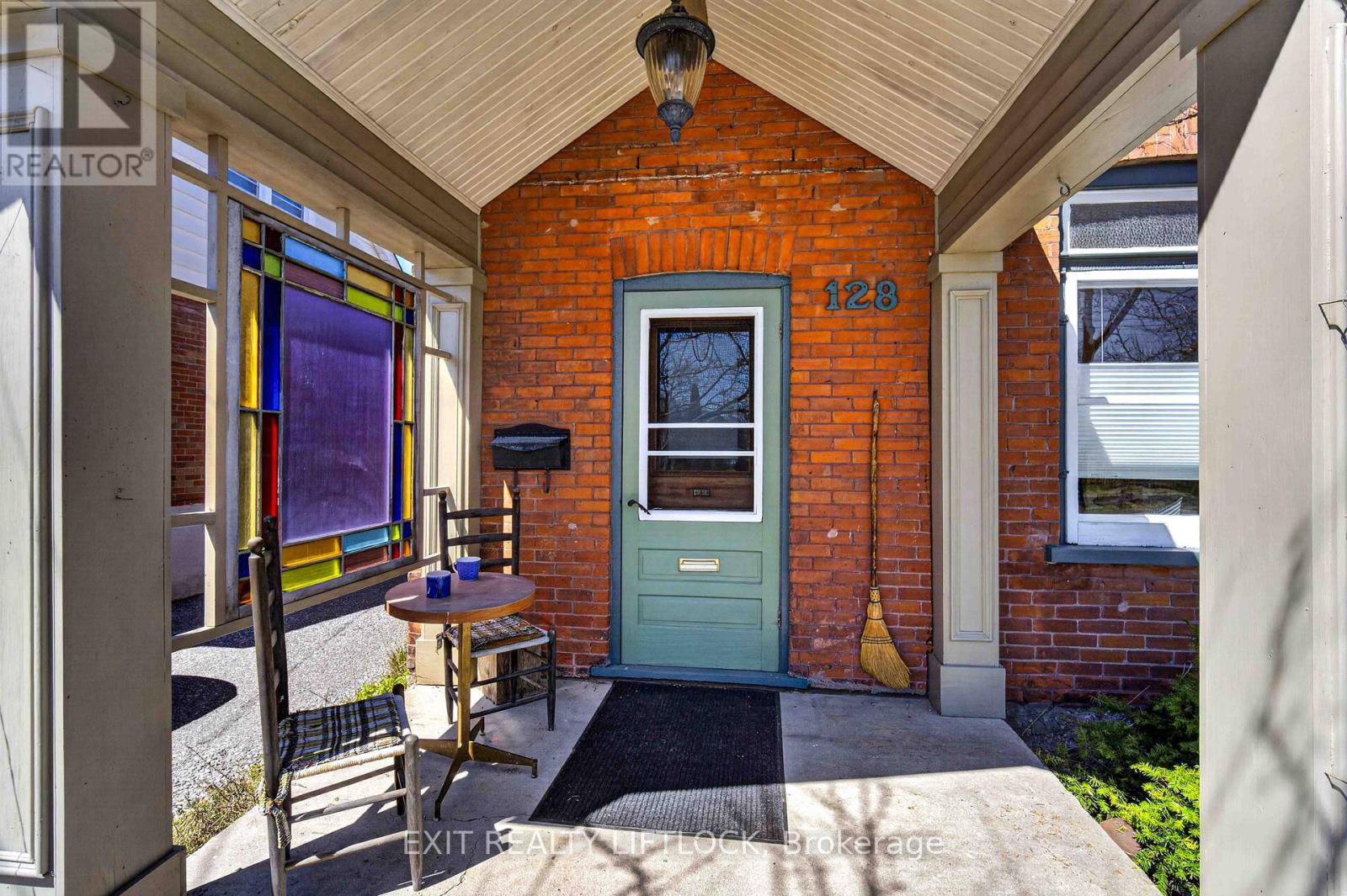 128 Sutherland Place, Peterborough (Ashburnham Ward 4), Ontario  K9H 1J1 - Photo 3 - X13027060