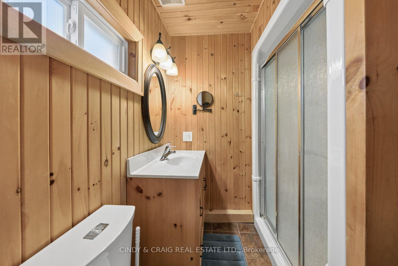 213 Rollies Point Road, Selwyn, Ontario  K0L 1R0 - Photo 12 - X13027092