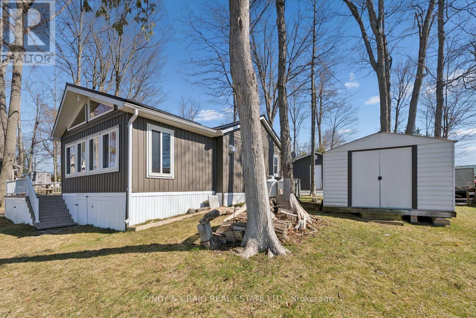 213 Rollies Point Road, Selwyn, Ontario  K0L 1R0 - Photo 15 - X13027092