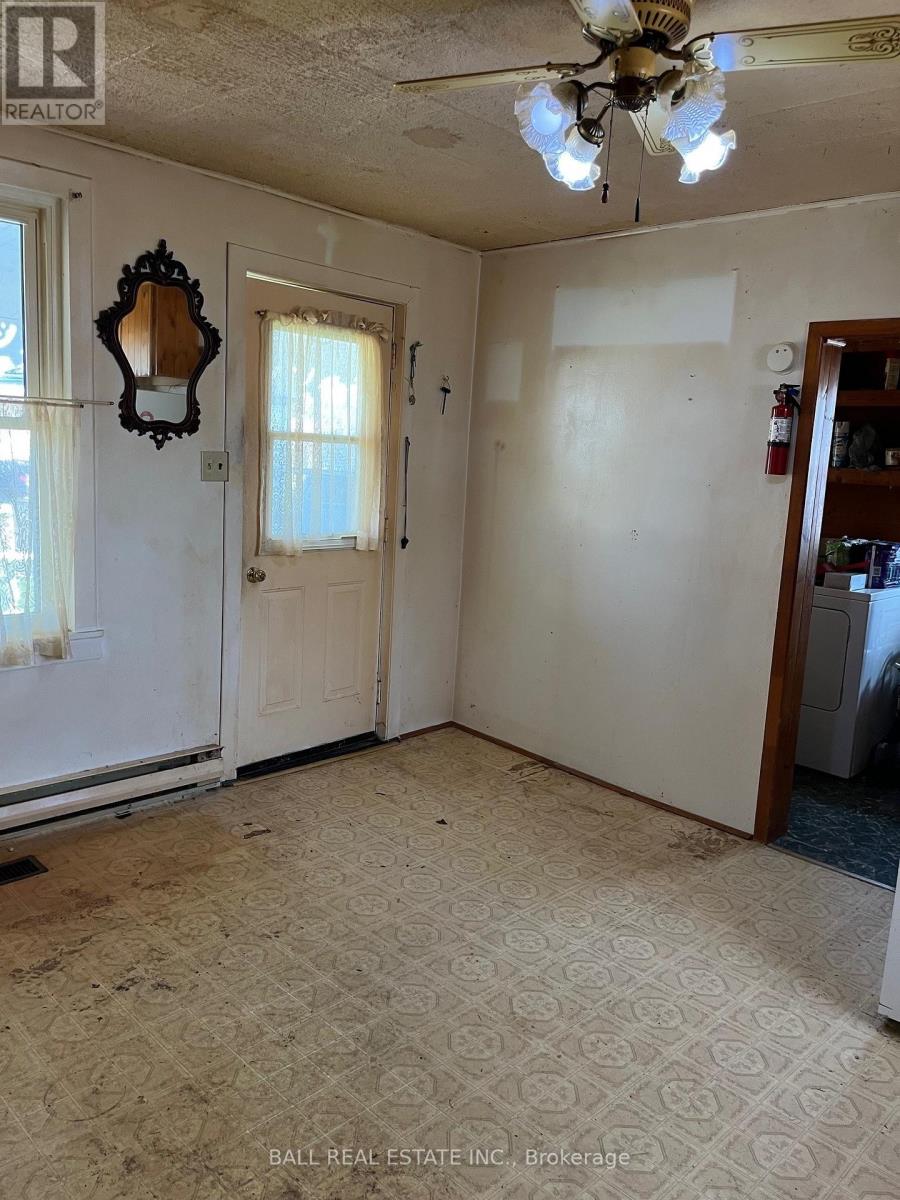 72 Booth Street S, Trent Hills (Campbellford), Ontario  K0L 1L0 - Photo 2 - X13027384