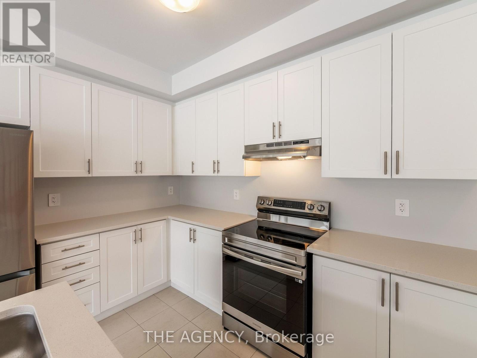 22 Keenan Street, Kawartha Lakes (Lindsay), Ontario  K9V 0R4 - Photo 13 - X13028006