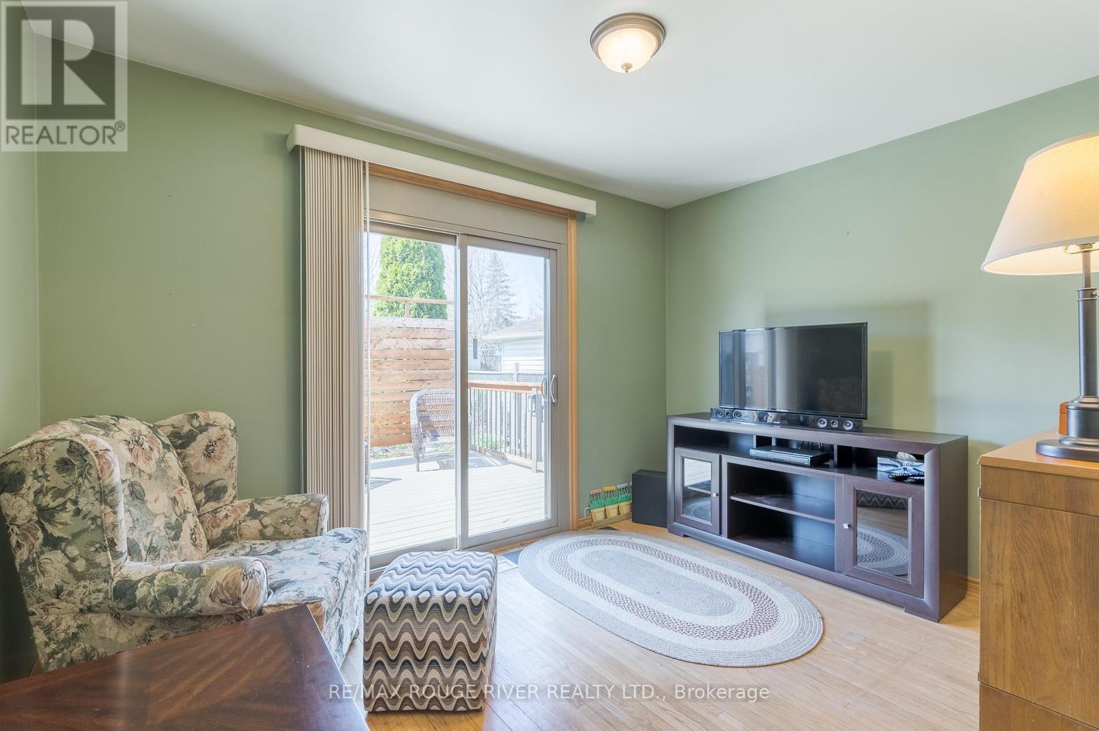 712 Otonabee Drive, Peterborough (Ashburnham Ward 4), Ontario  K9J 7P9 - Photo 21 - X13028348