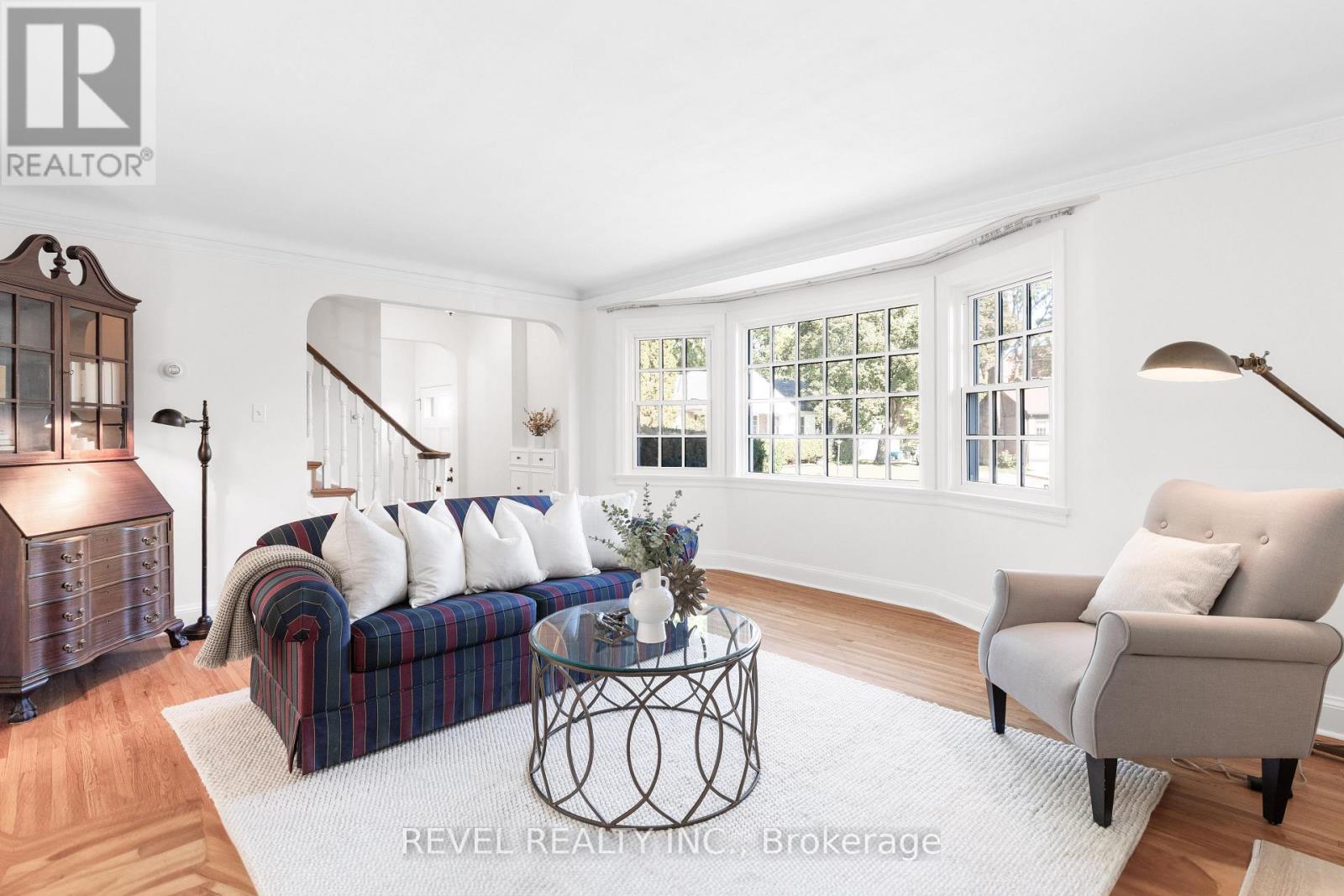 13 Sylvan Crescent, Kawartha Lakes (Lindsay), Ontario  K9V 2W4 - Photo 5 - X13028686