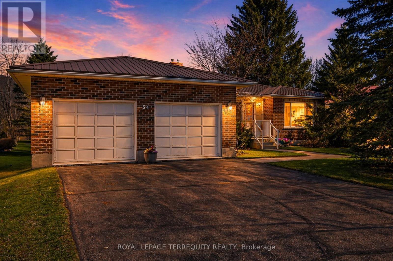 54 Trent Drive, Trent Hills (Campbellford), Ontario  K0L 1L0 - Photo 2 - X13028842