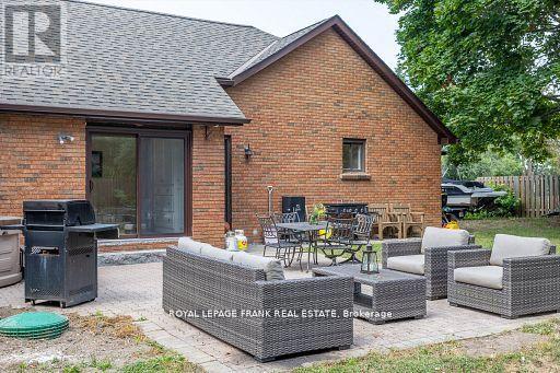 1887 Campbell Avenue, Cavan Monaghan (Cavan-Monaghan), Ontario  K9J 0E5 - Photo 35 - X13029044