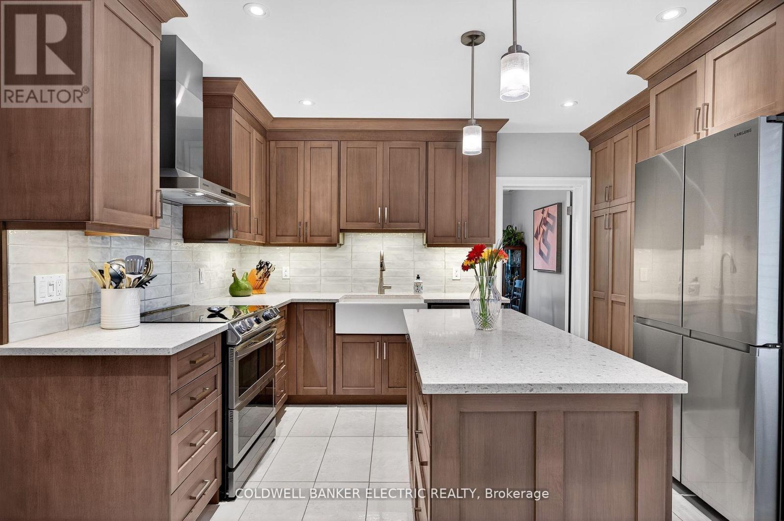 230 Geraldine Avenue, Peterborough (Northcrest Ward 5), Ontario  K9H 4T9 - Photo 12 - X13029084