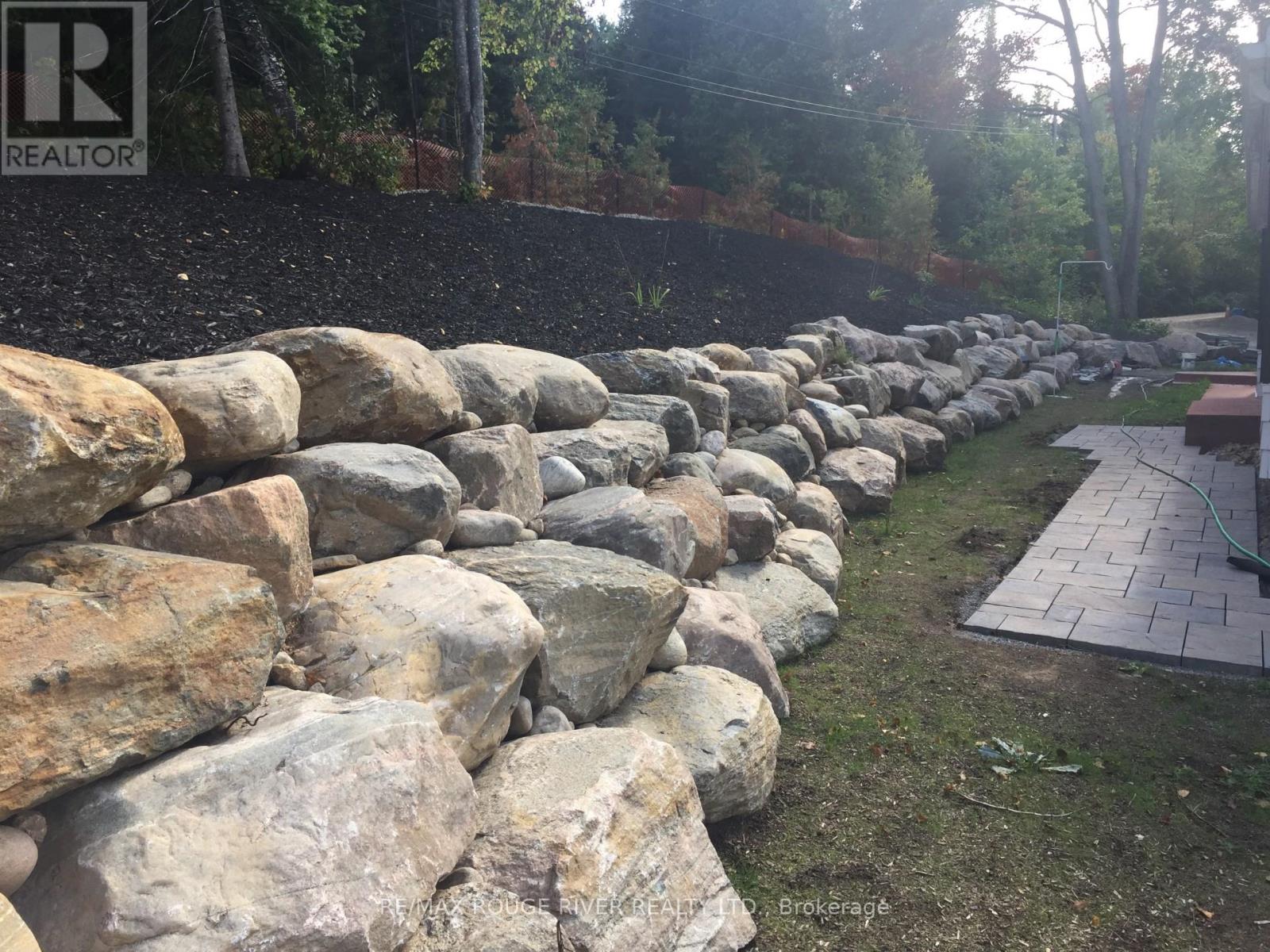 1087 Lagoon Road, Highlands East (Cardiff Ward), Ontario  K0L 1C0 - Photo 17 - X13029802