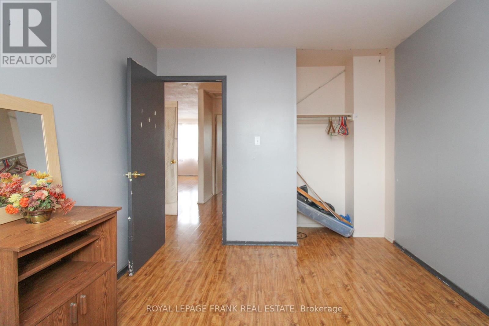 1006 Sydenham Road, Peterborough (Ashburnham Ward 4), Ontario  K9J 1K7 - Photo 16 - X13030360