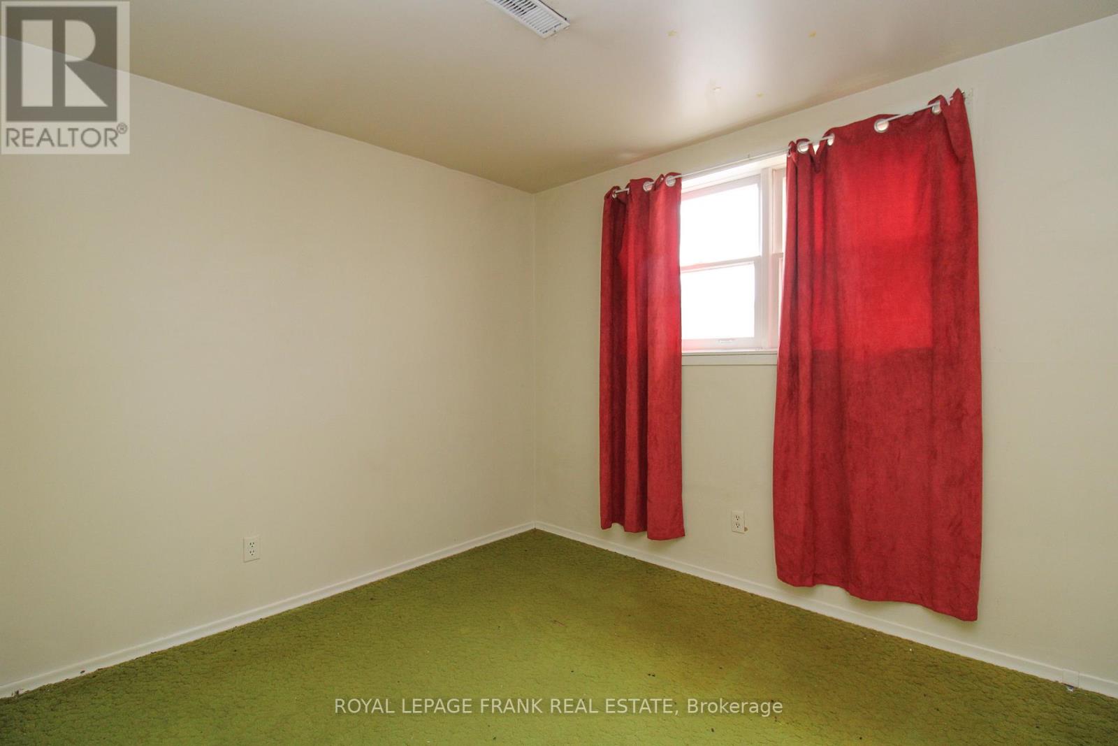 1006 Sydenham Road, Peterborough (Ashburnham Ward 4), Ontario  K9J 1K7 - Photo 21 - X13030360