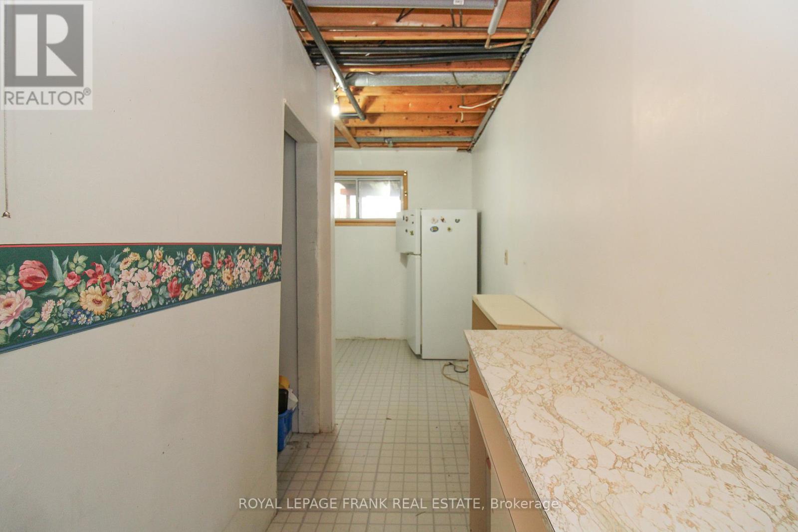 1006 Sydenham Road, Peterborough (Ashburnham Ward 4), Ontario  K9J 1K7 - Photo 25 - X13030360