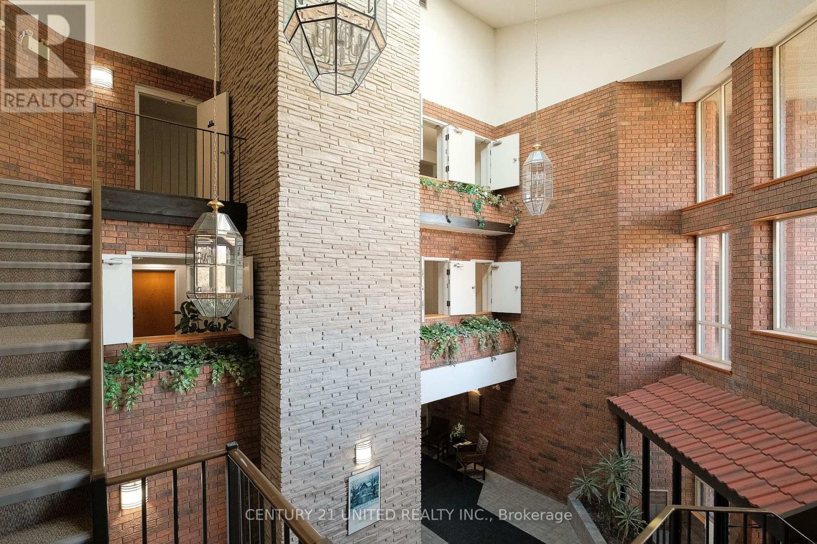 218 - 921 Armour Road, Peterborough (Ashburnham Ward 4), Ontario  K9H 7K5 - Photo 2 - X13030454