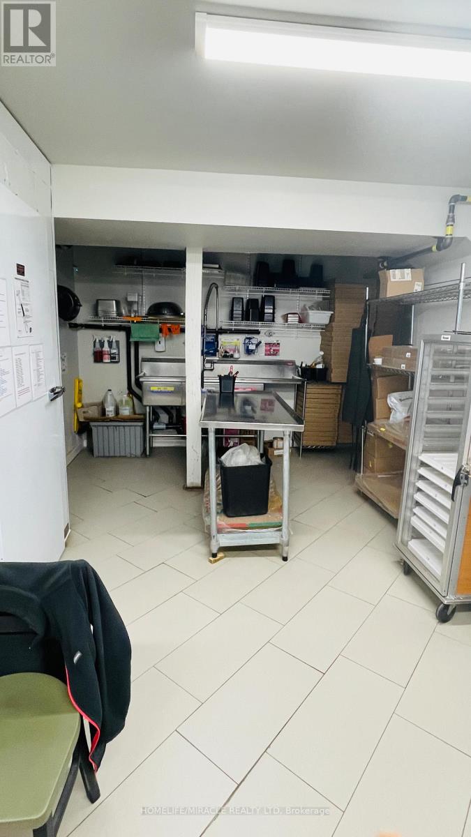 3 - 230-232 Kent Street W, Kawartha Lakes (Lindsay), Ontario  K9V 6A4 - Photo 3 - X13030348