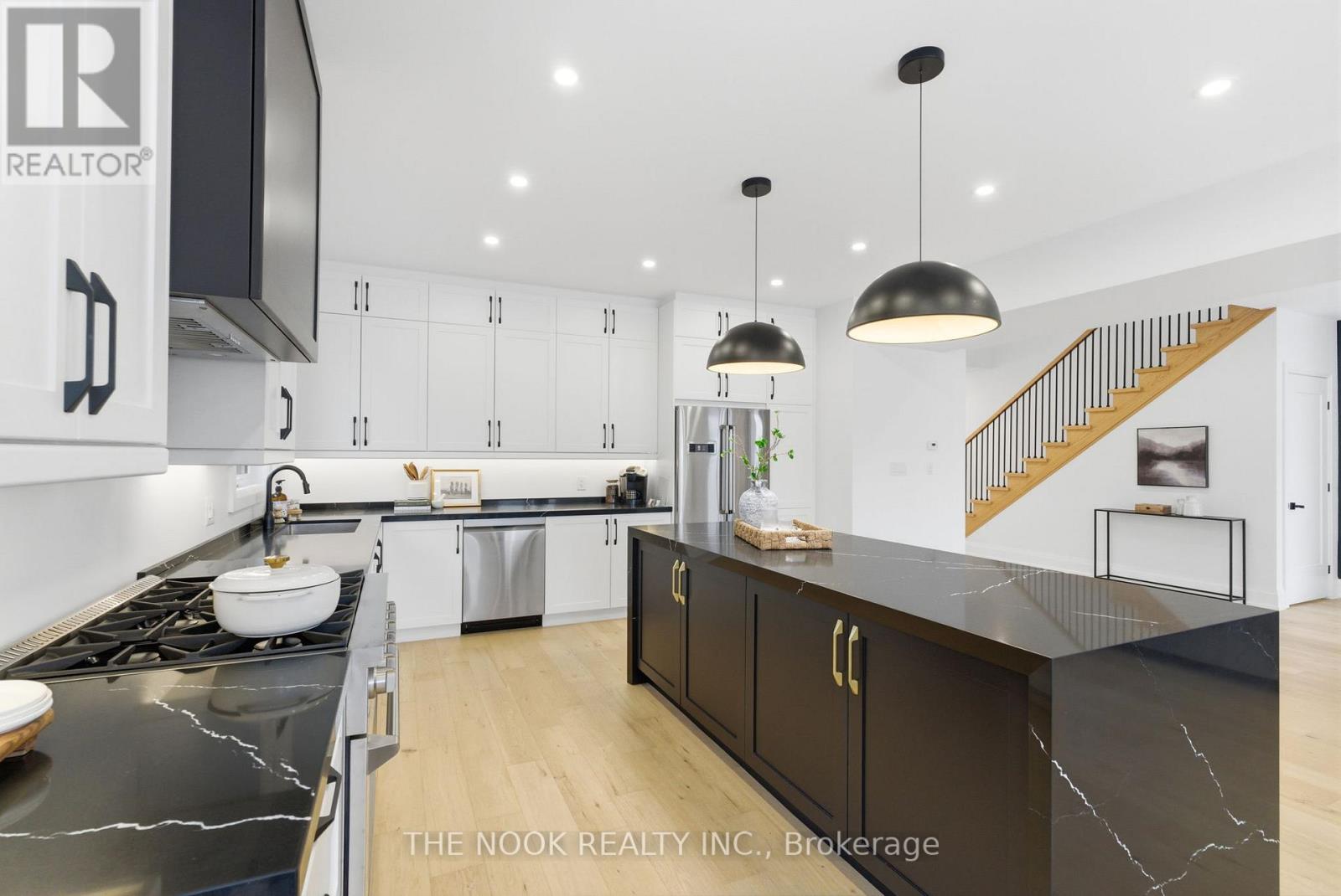 678 Otonabee Drive, Peterborough (Ashburnham Ward 4), Ontario  K9J 7P9 - Photo 12 - X13030998