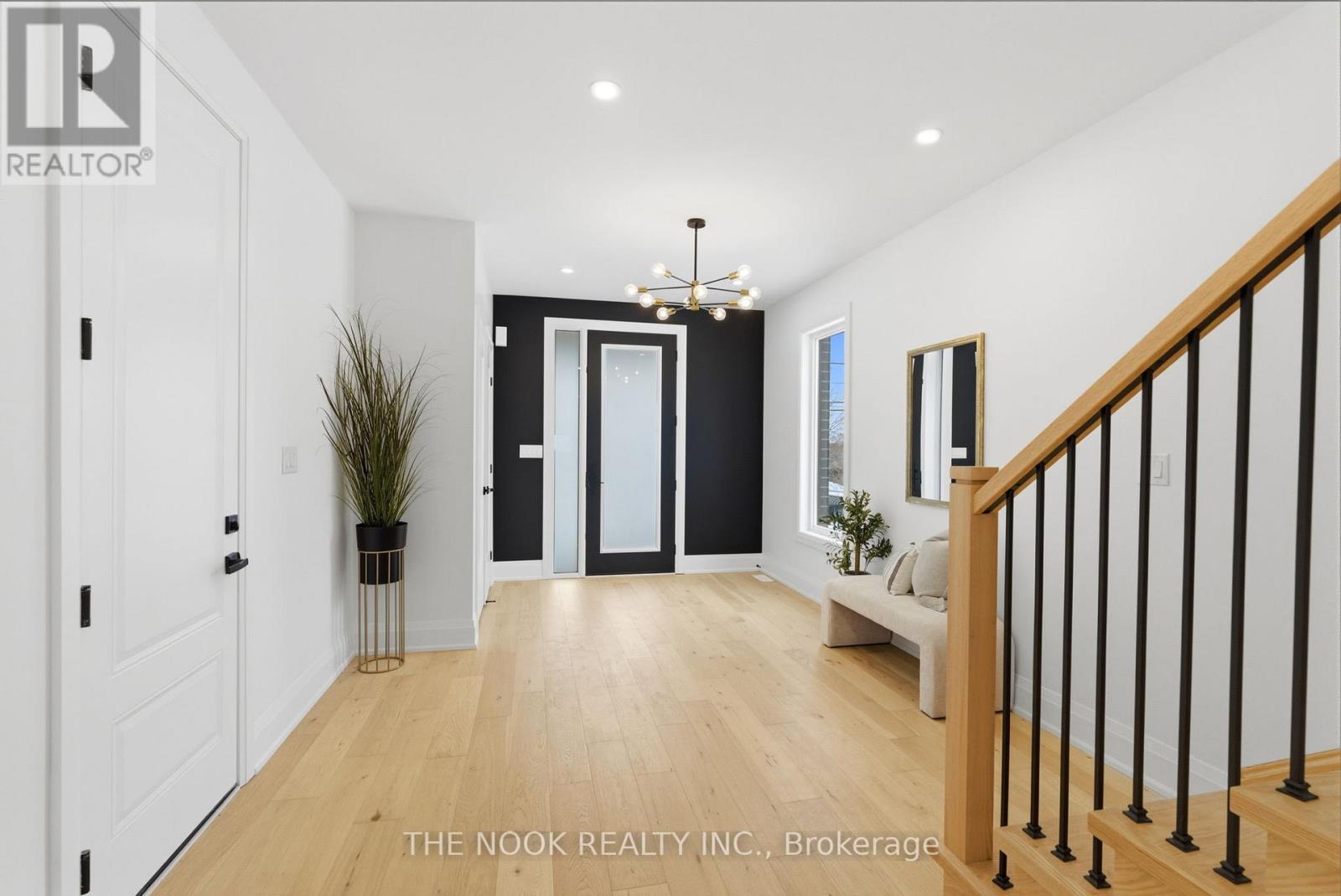 678 Otonabee Drive, Peterborough (Ashburnham Ward 4), Ontario  K9J 7P9 - Photo 4 - X13030998