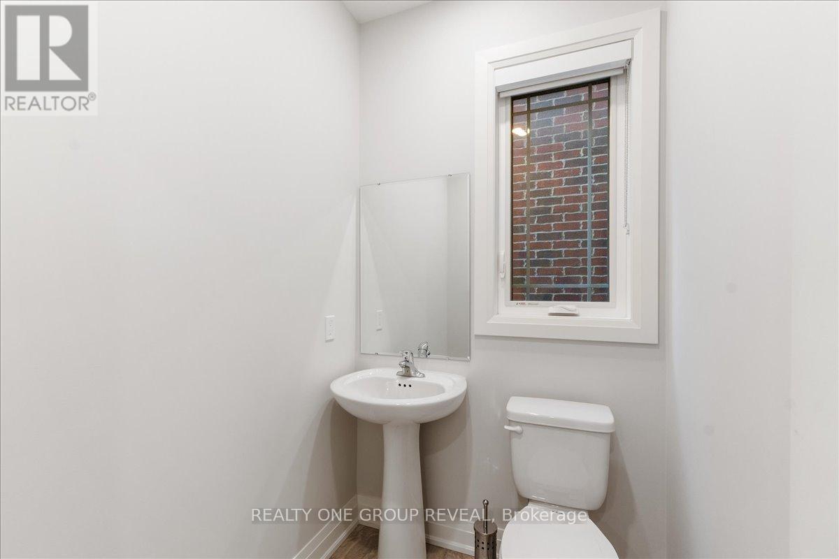 1054 Rippingale Trail, Peterborough (Northcrest Ward 5), Ontario  K9H 0J8 - Photo 18 - X13031096