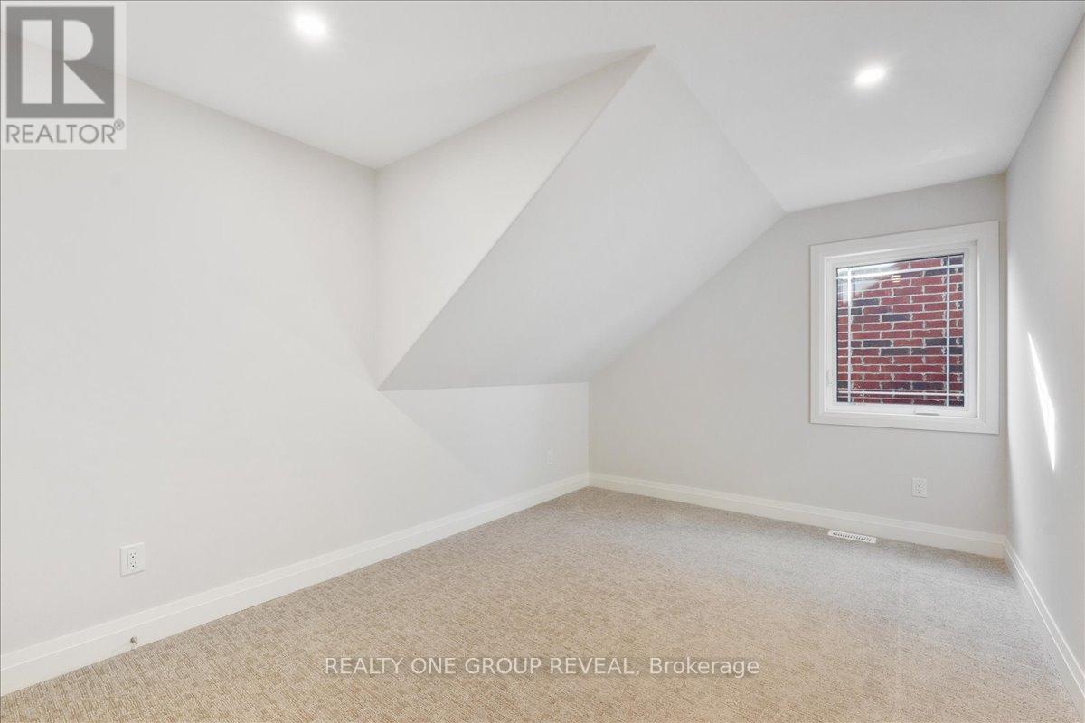 1054 Rippingale Trail, Peterborough (Northcrest Ward 5), Ontario  K9H 0J8 - Photo 24 - X13031096