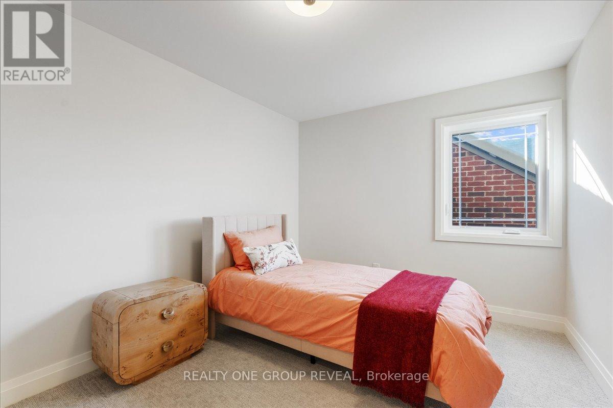 1054 Rippingale Trail, Peterborough (Northcrest Ward 5), Ontario  K9H 0J8 - Photo 26 - X13031096