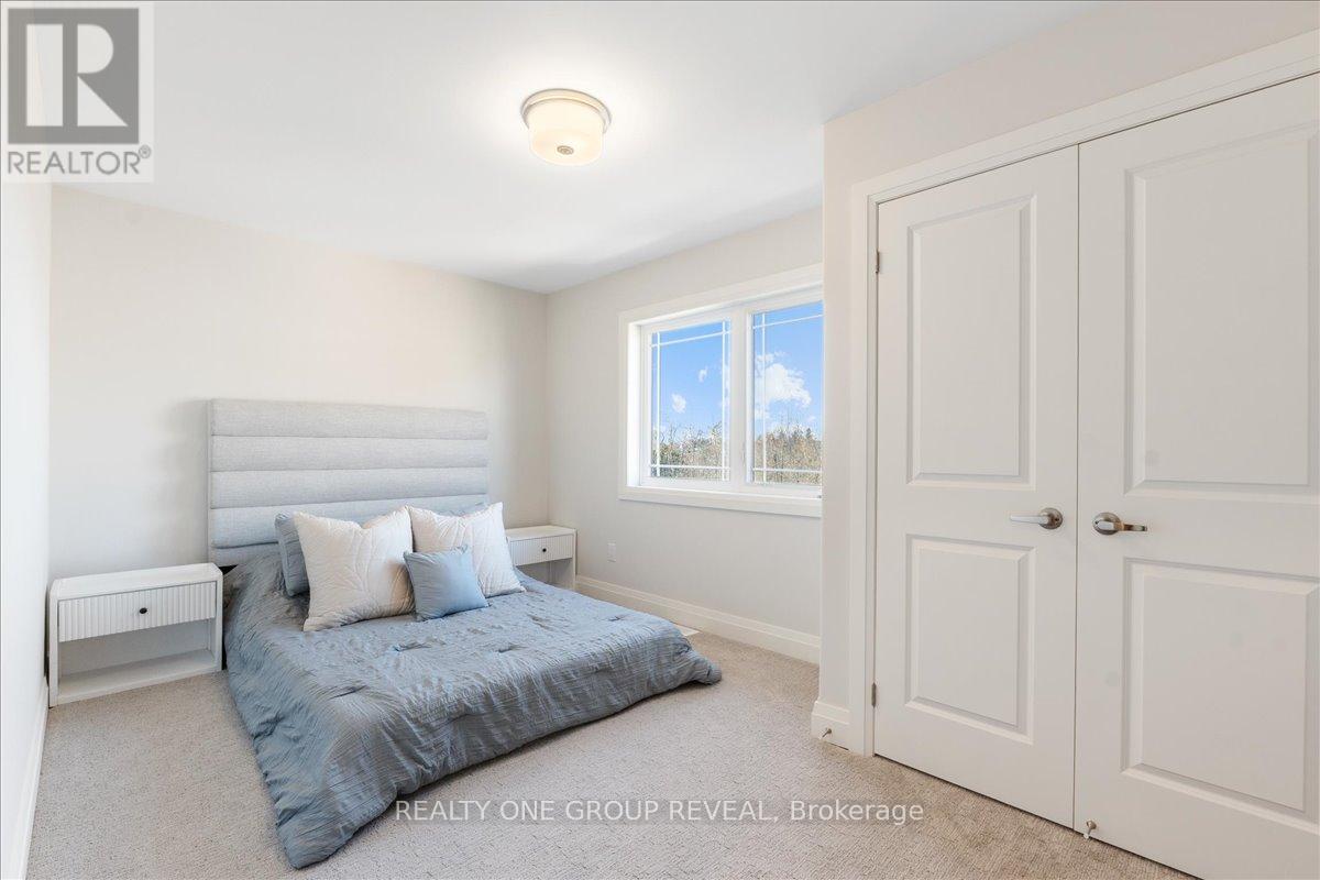 1054 Rippingale Trail, Peterborough (Northcrest Ward 5), Ontario  K9H 0J8 - Photo 28 - X13031096