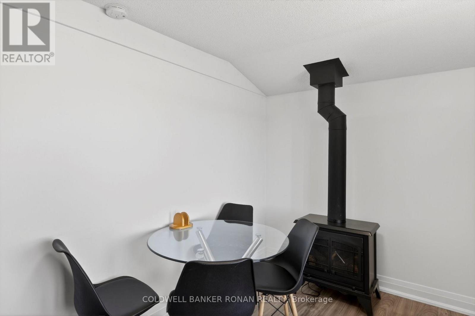 1853 Youngs Point Road, Selwyn, Ontario  K0L 2H0 - Photo 10 - X13032408