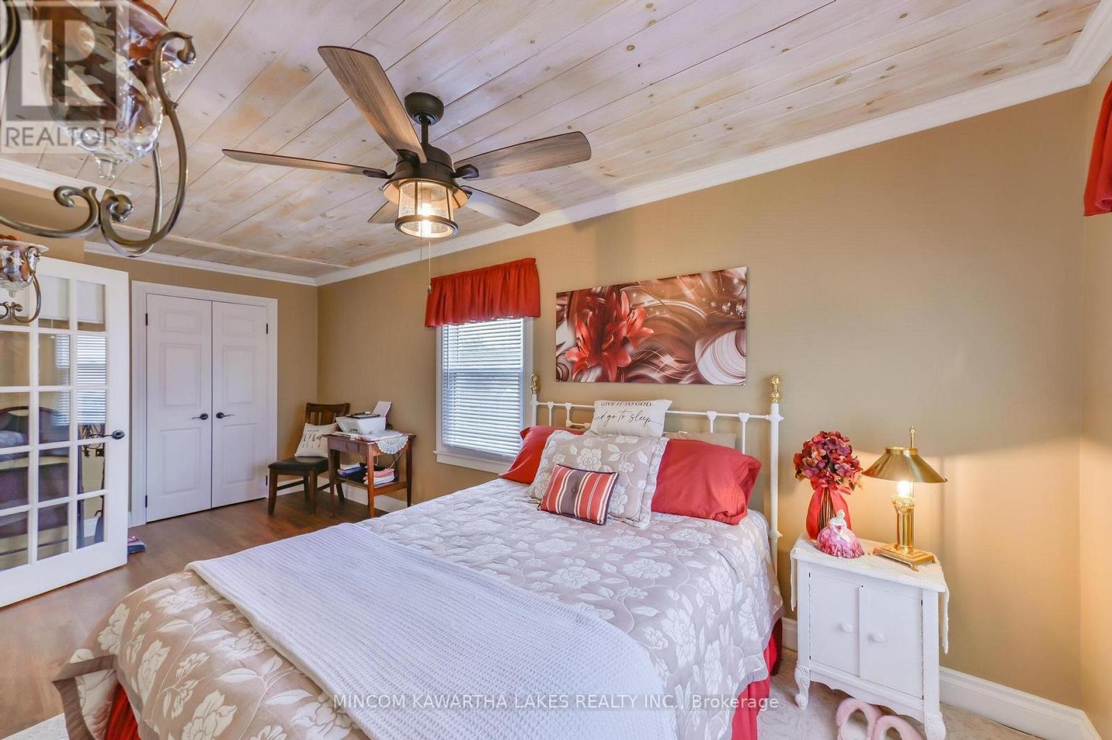 374 Grady Avenue, Peterborough (Otonabee Ward 1), Ontario  K9J 5S4 - Photo 14 - X13033680