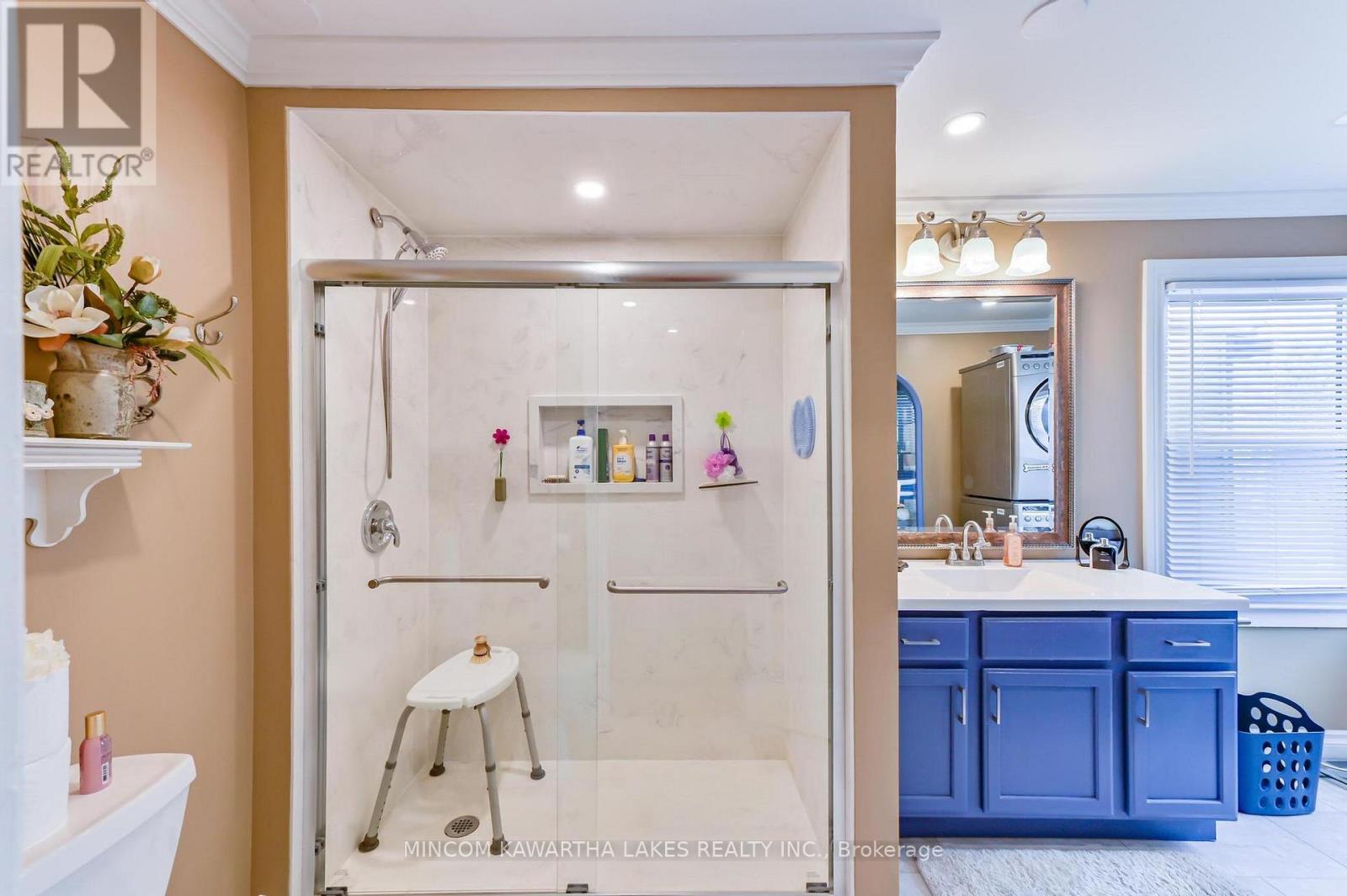 374 Grady Avenue, Peterborough (Otonabee Ward 1), Ontario  K9J 5S4 - Photo 16 - X13033680