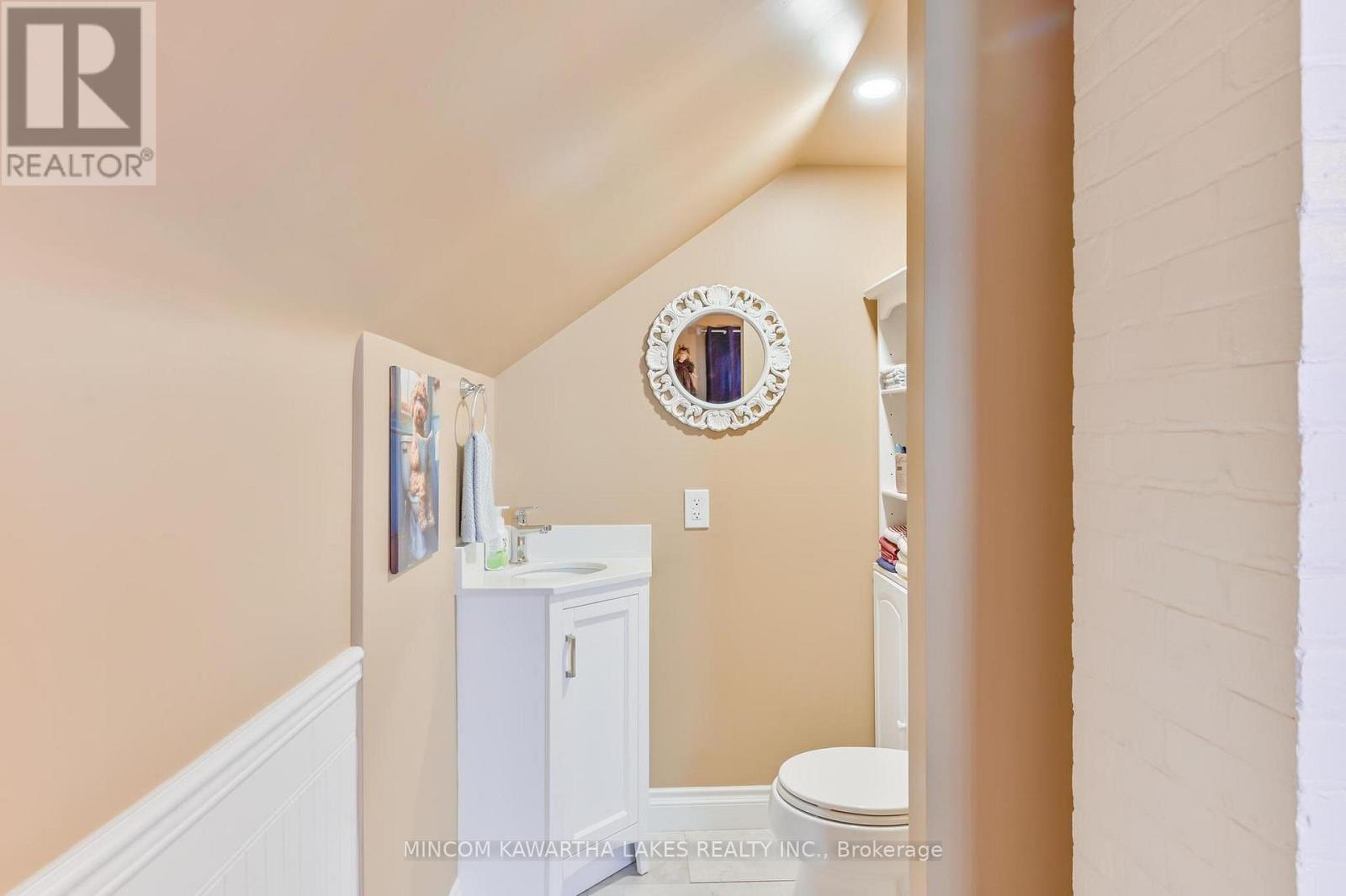 374 Grady Avenue, Peterborough (Otonabee Ward 1), Ontario  K9J 5S4 - Photo 28 - X13033680