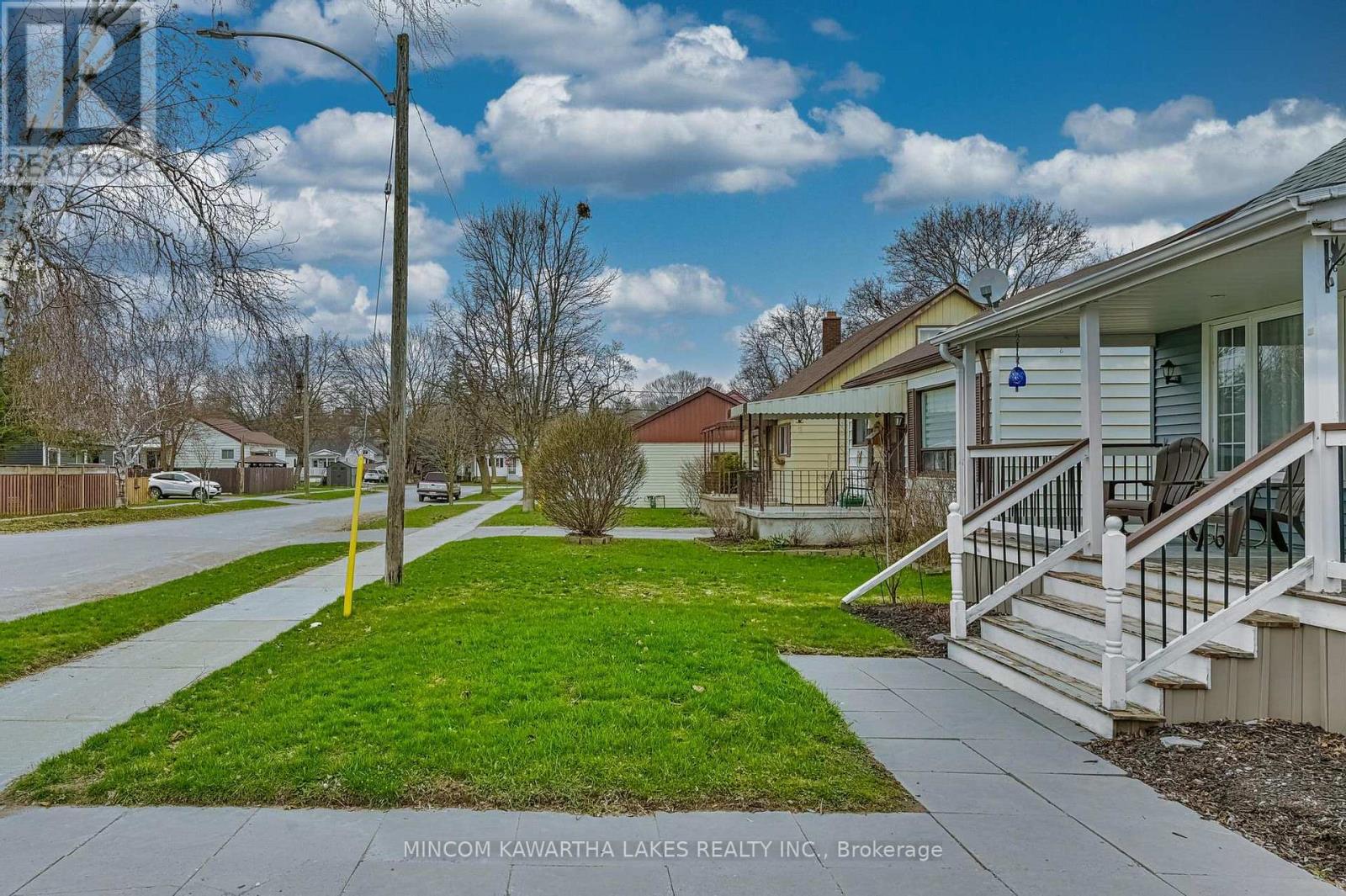 374 Grady Avenue, Peterborough (Otonabee Ward 1), Ontario  K9J 5S4 - Photo 3 - X13033680