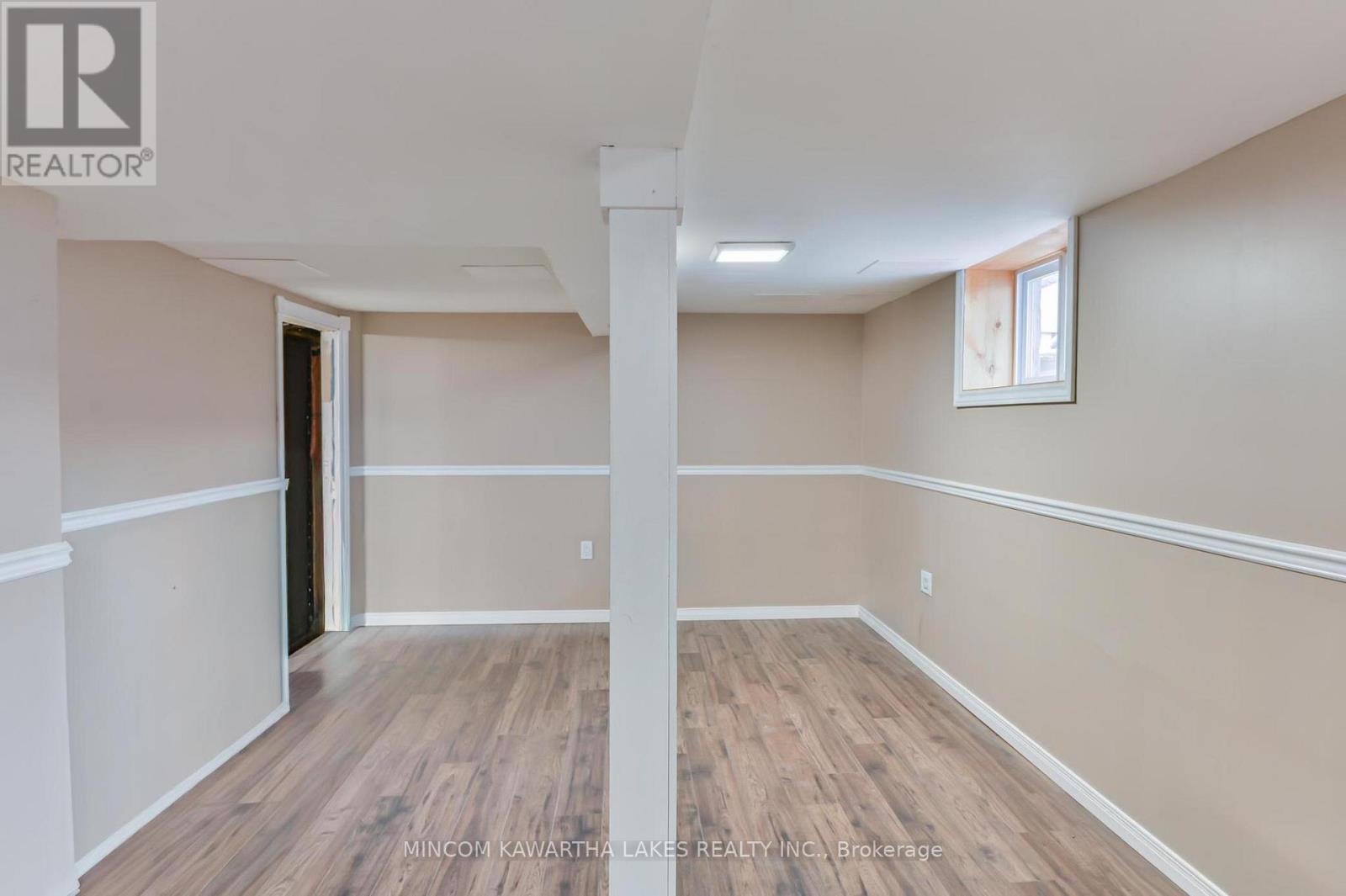 374 Grady Avenue, Peterborough (Otonabee Ward 1), Ontario  K9J 5S4 - Photo 32 - X13033680