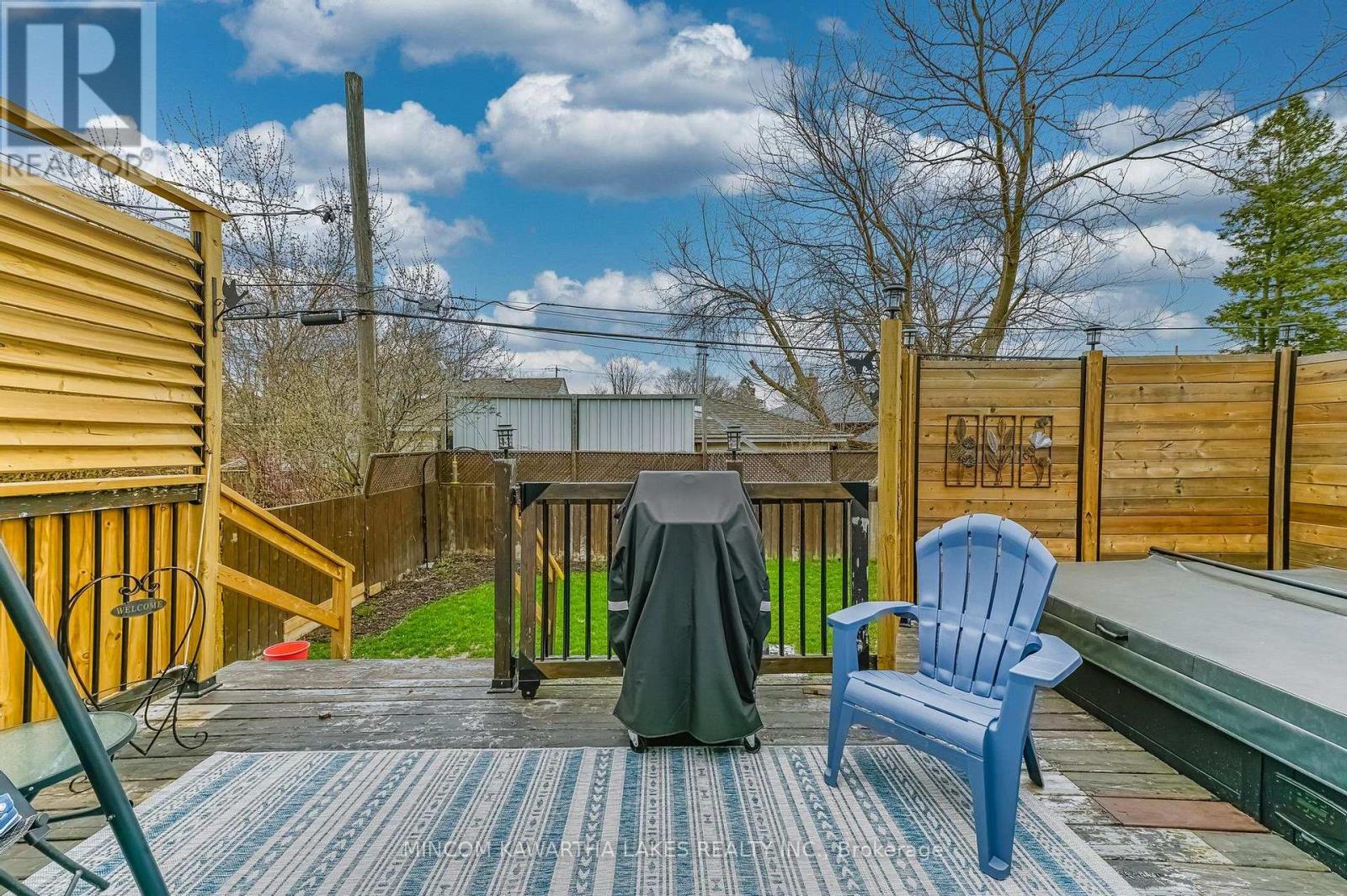 374 Grady Avenue, Peterborough (Otonabee Ward 1), Ontario  K9J 5S4 - Photo 33 - X13033680