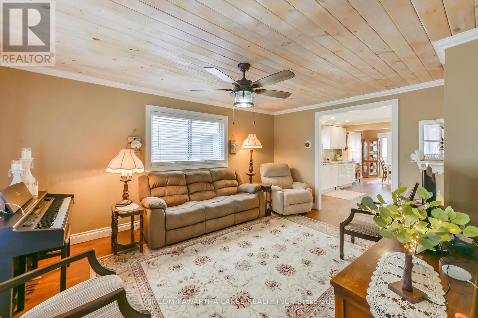 374 Grady Avenue, Peterborough (Otonabee Ward 1), Ontario  K9J 5S4 - Photo 5 - X13033680